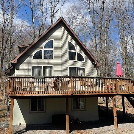 Lake Ariel Family Chalet 외부 사진