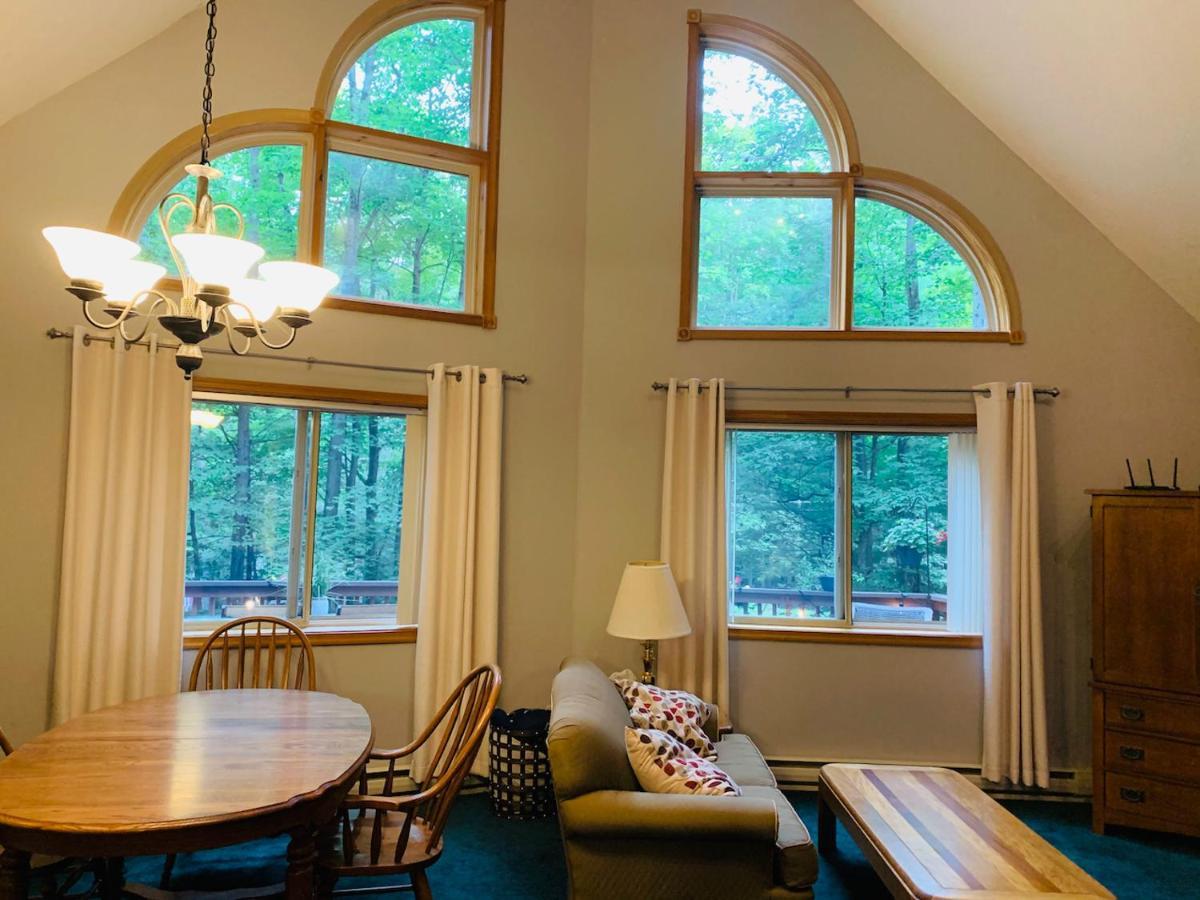 Lake Ariel Family Chalet 외부 사진
